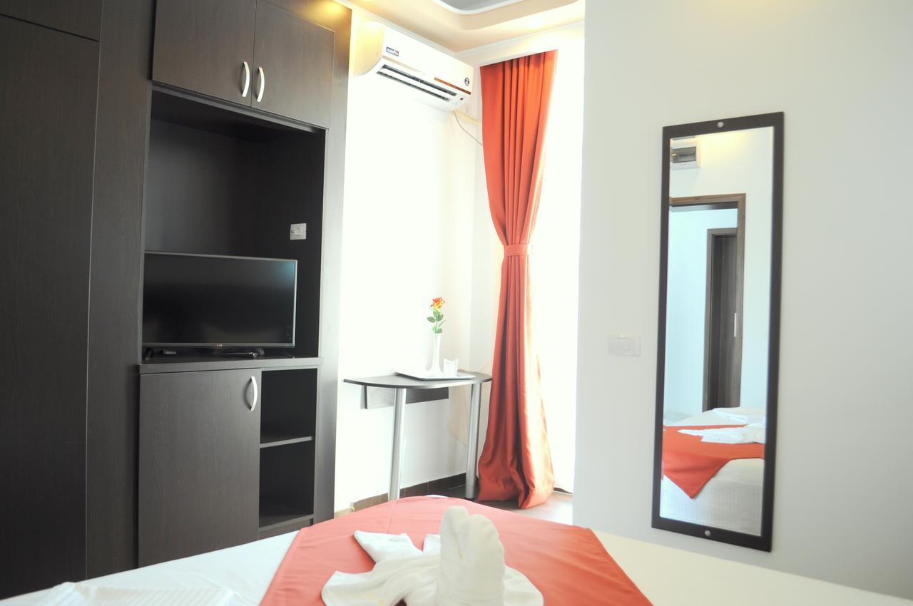 Hotel Evia Ефоріє-Норд Екстер'єр фото